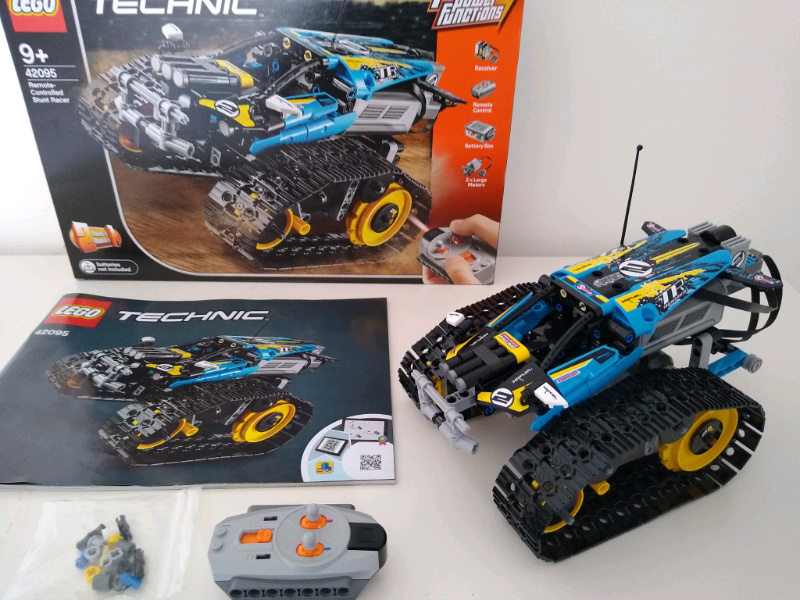 lego 42095 technic remote controlled stunt racer